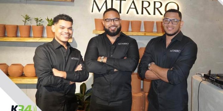 Juan Manuel Mata, Rod Coplin, Luís Alberto Valerio