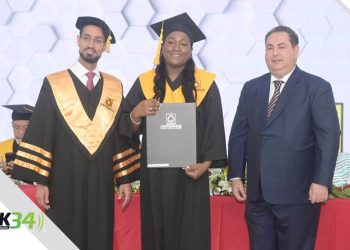 UNIREMHOS celebra graduación liderada por 313 mujeres y profesionales de la salud