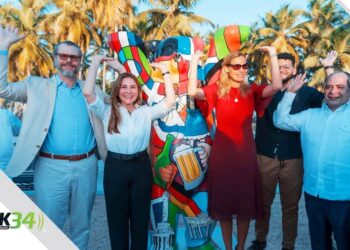 Embajada de Alemania y Alcaldía del DN instalan un Buddy Bear para celebrar la amistad Domínico-Alemana