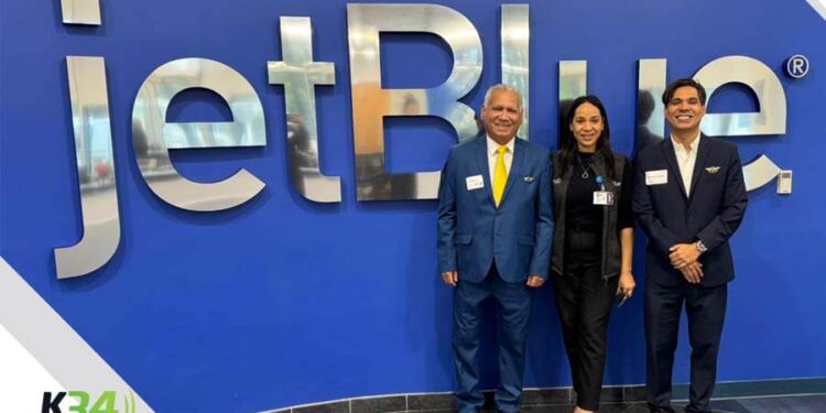 Tripulantes VIP fortalece su formación de tripulantes de cabina con visita a Spirit Airlines y JetBlue Airlines