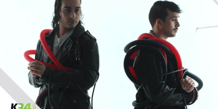 Lorenzo presenta "Todo Me Va Genial" con influencias del estilo Rock