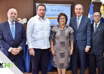 Inauguran la Fundación Cultural Verónica Sención (FUNDAVER) y Presentan Proyecto Escuela de Educación Integral en UNICARIBE