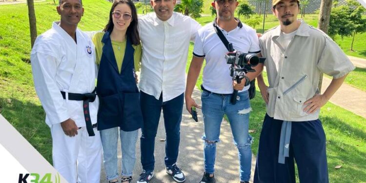 "John Junior Lanza 'Será como Soñé': Bachata que revive el amor adolescente"