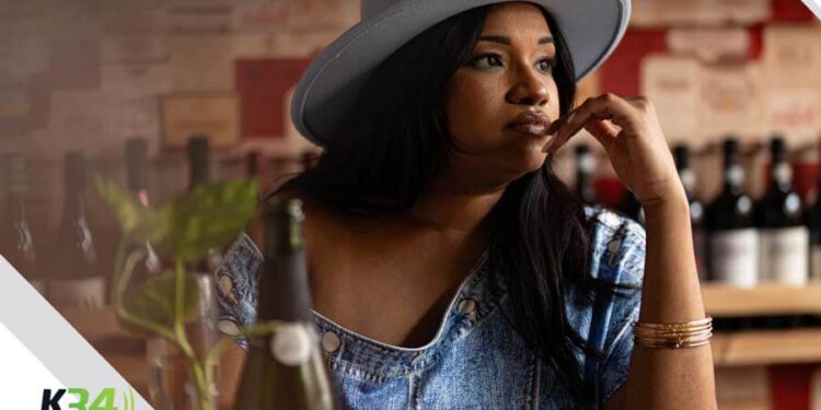 Judy Santos estrena el video oficial de "Dime Cómo" y revela sus próximos proyectos internacionales