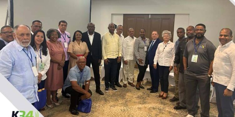 Delegación de COOPNAMA destaca en el Primer Congreso Internacional de Cooperativismo en Curazao