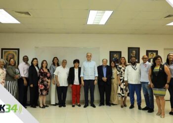Luis Miguel De Camps se reúne con el Foro Socioeducativo para abordar desafíos y oportunidades en la educación