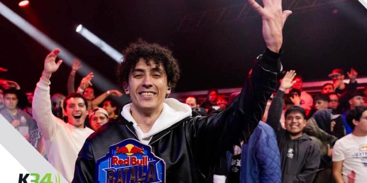 McKlopedia es el campeón de la Red Bull Batalla 5 vidas