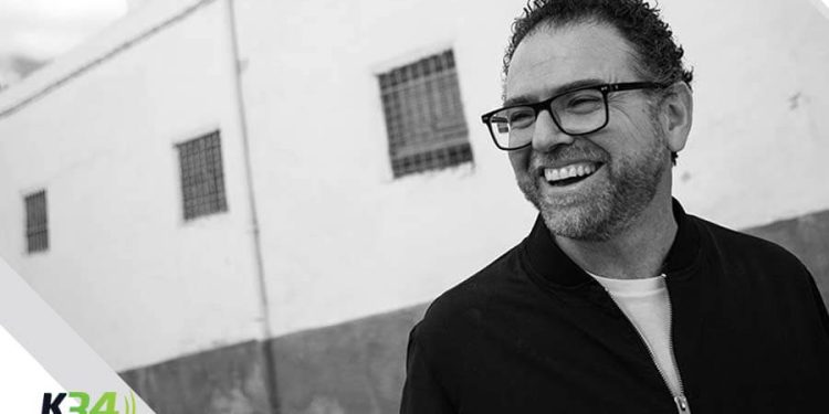 "Calle Música": El viaje sonoro de Antonio Álvarez por su Almería más íntima