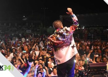 Héctor Acosta "El Torito"regresa a los escenarios con emotivo concierto en Higüey