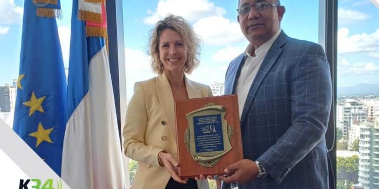 Embajadora Barbry recibe acreditación de Francia como primer país invitado al ADN Bachata World Festival