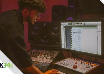 Yohan realiza campamento de composición con La Oreja Media Group