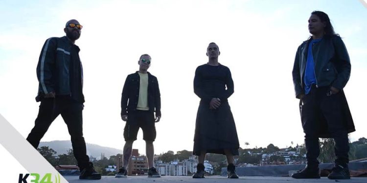 Nueve Noventa explica la ley universal del karma con "Bruja"