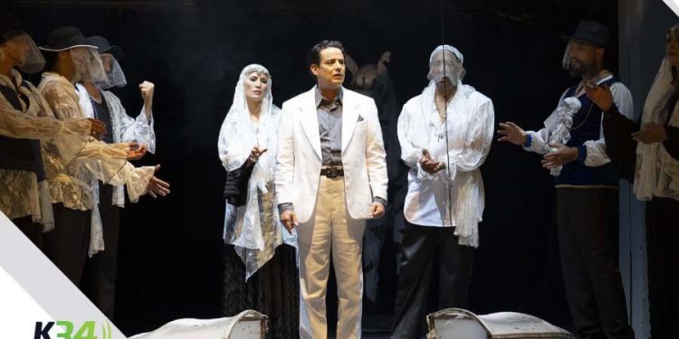 Bellas Artes rinde homenaje a Iván García y Emilio Aparicio