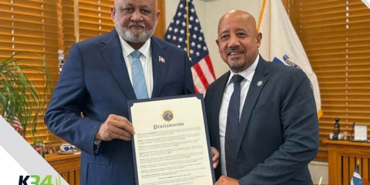 Roberto Fulcar lidera exitosa jornada política en la zona triestatal de EE.UU.