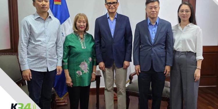 Comunidad china dialoga con el Ministerio de Trabajo