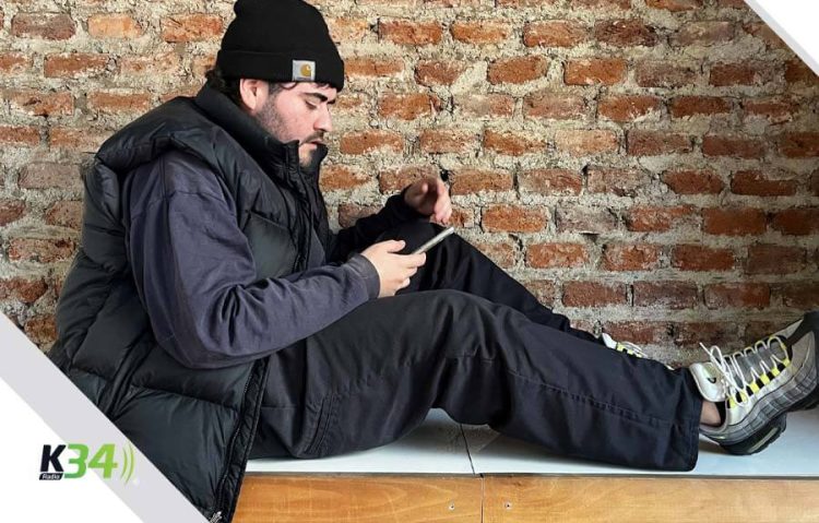 Looper padawan corona el lanzamiento de su LP “4DL4MM4DF4MG Vol. 2”