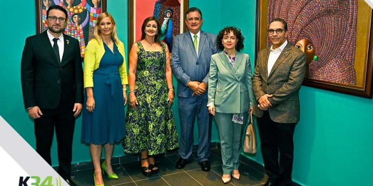 Inauguran 'Almas Latentes III' con 150 obras, entre ellas 35 nunca antes exhibidas