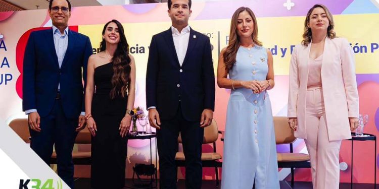 GALA Media Group celebra diálogo “Democracia y Desarrollo" donde resalta el papel de la juventud en la renovación política