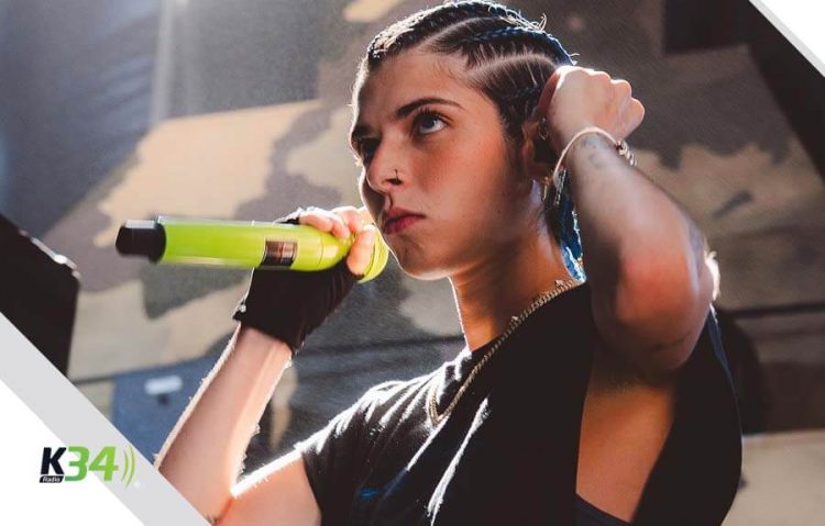 Iza M enciende el Baja Beach y la reconocen como una promesa del género