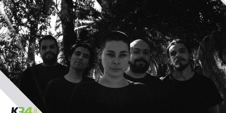 Josefina Espejo y Lxs Mirrors estrenan nuevo single "Aguas Negras"