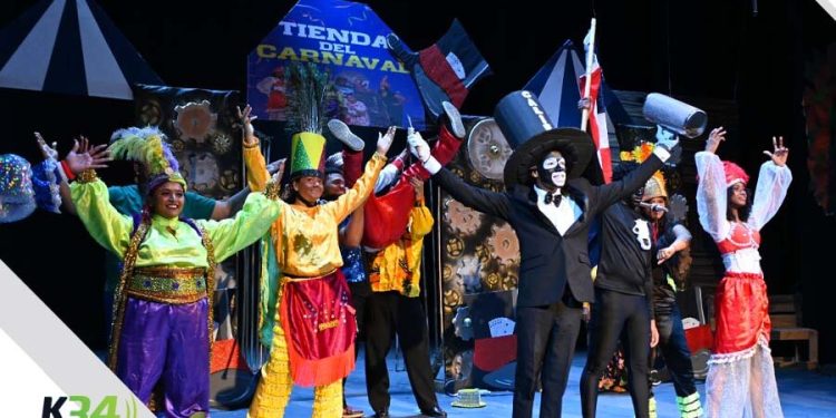 El Teatro se Llena de Tradición con el Éxito de “Tienda del Carnaval”