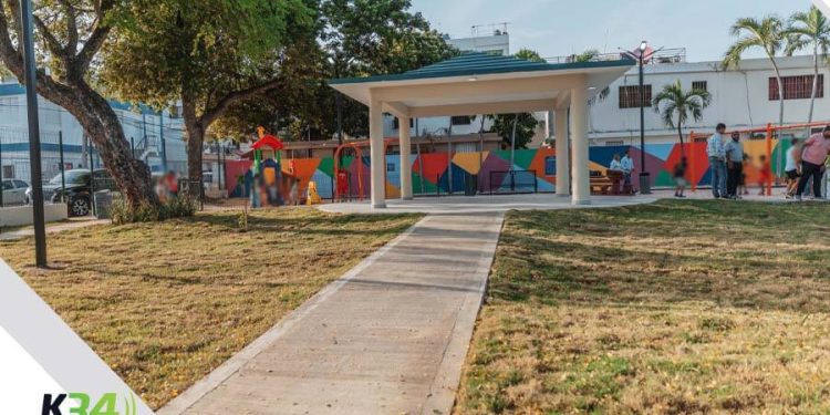 Carolina moderniza parque 30 de Mayo para el disfrute de los comunitarios