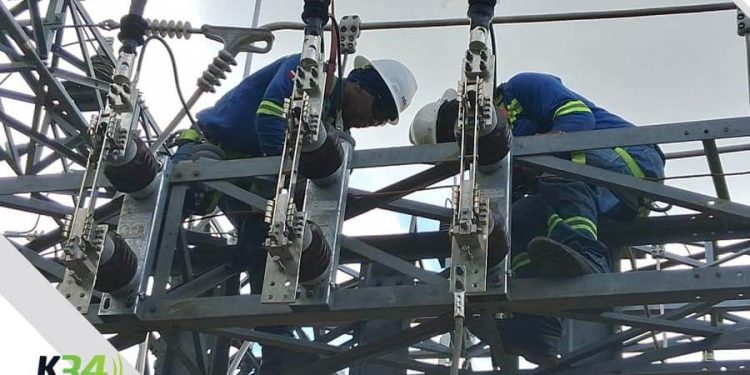 Edeeste inicia trabajos para reforzar suministro eléctrico en la Jacobo Majluta con nuevo circuito