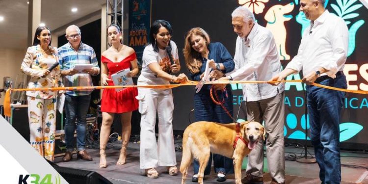 Carolina es reconocida por su labor sostenida con jornadas de bienestar animal