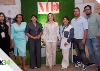 Presentan "Vestigio”, la nueva colección de la línea textil Cayena con accesorios de Manos Dominicanas
