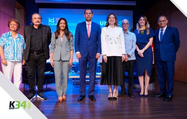 Periodista Ignacio Ramonet advierte irrupción de la IA ha erosionado la veracidad de la información y podría socavar sistema democrático