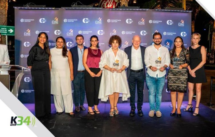 María Castillo, José María Cabral, René Fortunato y Peyi Guzmán inmortalizados en el Paseo del Cine Downtown 2025