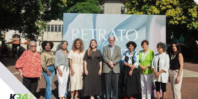 INICIA y la Alcaldía del DN inauguran exhibición del libro “Retrato de Mujer” en el Parque Colón