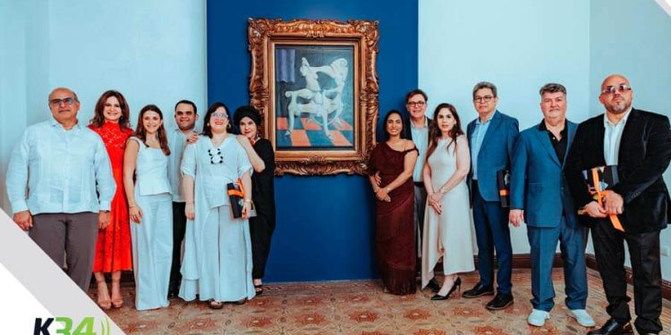 Delegación del Tate Modern conoce la obra de Iván Tovar en visita a República Dominicana