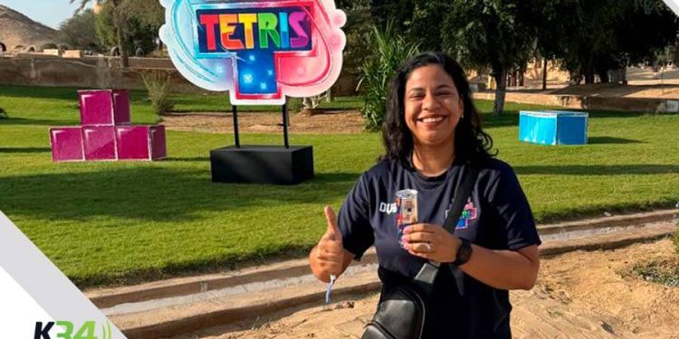 Dominicana Melina Díaz compite entre los mejores del mundo y culmina su paso en la Final Internacional de Red Bull Tetris en Dubái
