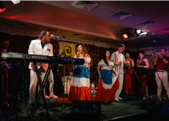 Moscú celebra el triunfo de la música dominicana con el histórico concierto de Yanco Santana y su orquesta “El Domi” en el Club de los Compositores