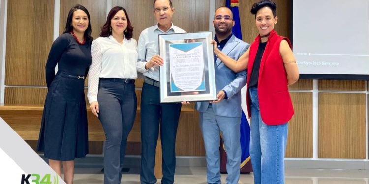 "El Alzheimer por fuera y por dentro": una experiencia única que unió ciencia, cine y empatía