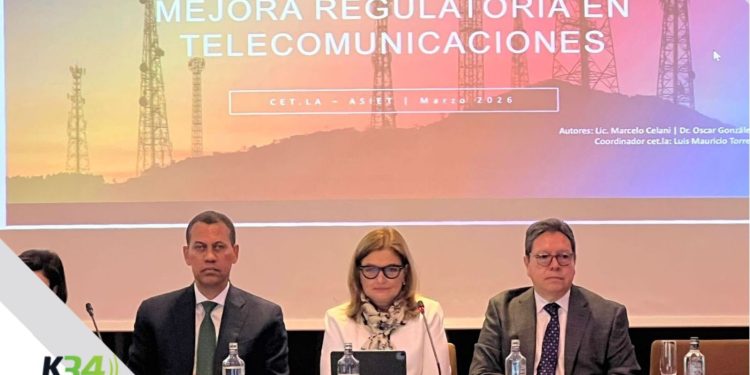 Gómez Mazara aboga en Barcelona por una regulación de las telecomunicaciones firme y centrada en protección de usuarios 