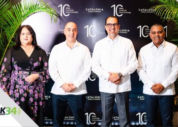 Catalonia Santo Domingo celebra décimo aniversario. 