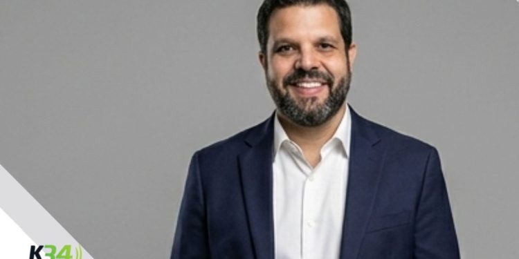 Santo Domingo, la ciudad de los carros que flotan