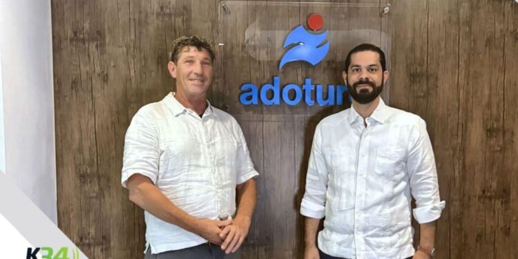 ADOTURD fortalece el turismo deportivo y la sostenibilidad junto a Master of the Ocean y Happy Dolphins DR