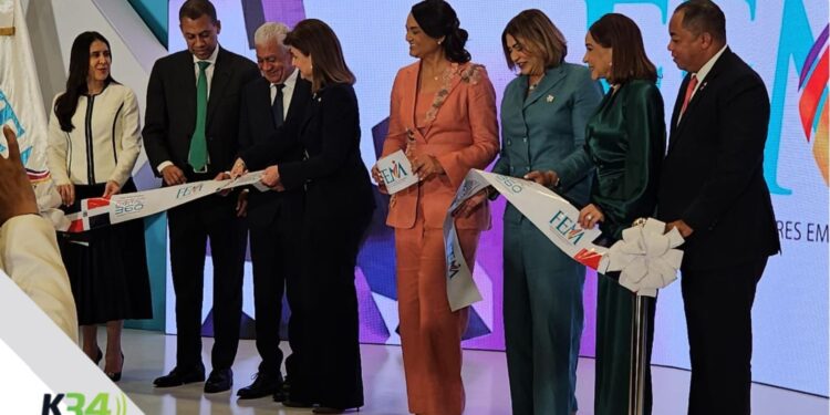 Raquel Peña destaca preparación del país para los desafíos de la economía digital