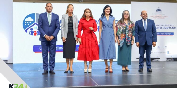Gobierno y PNUD presentan proyecto seguros paramétricos para proteger hogares Supérate ante fuertes lluvias y huracanes