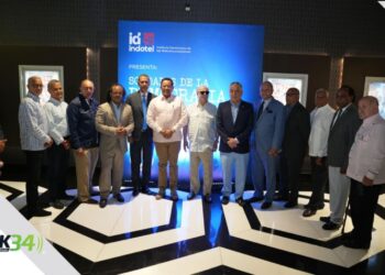Alberto Zayas estrena documental sobre la historia democrática dominicana