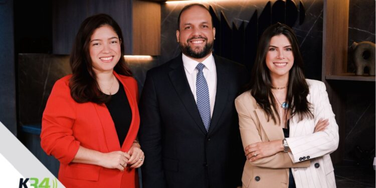 La X 102 amplía su estructura directiva y apuesta por nuevas áreas decrecimiento
