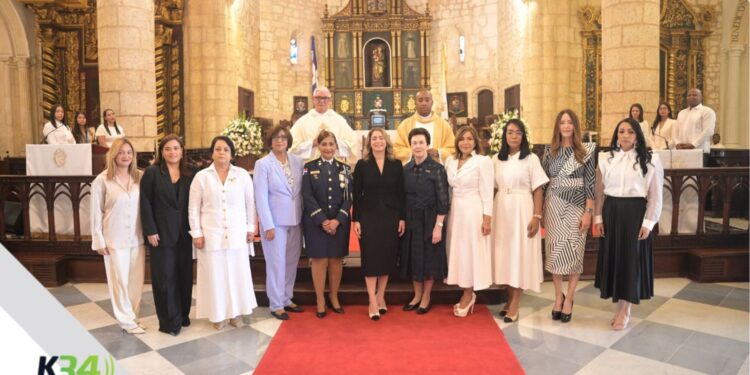 Ministerio de la Mujer conmemora aniversario destacando avances en derechos