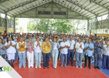 Supérate promueve el diálogo con familias beneficiarias para fortalecer la protección social en Hato Mayor