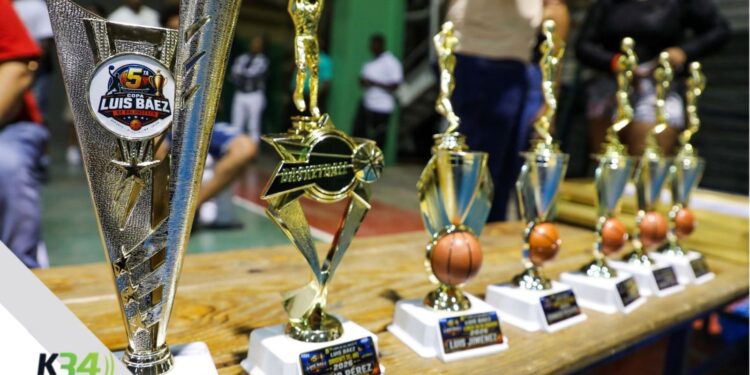Peravia estrena su primer Torneo de Baloncesto Superior con ocho equipos