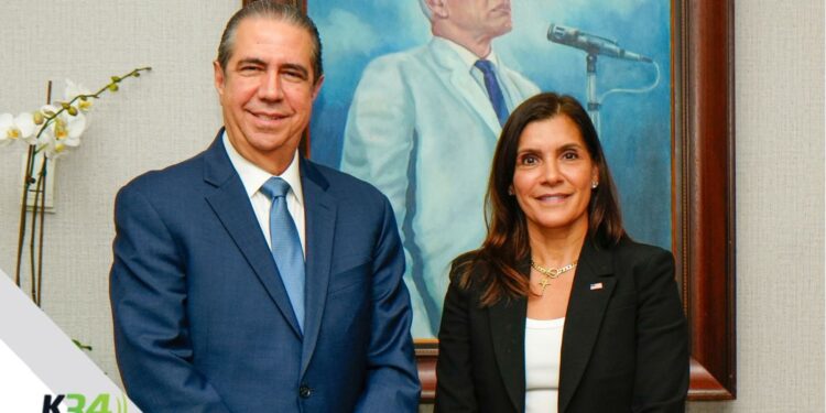 Francisco Javier García destaca la visión de Estado de embajadora de EE.UU. Leah Campos durante visita a sus oficinas
