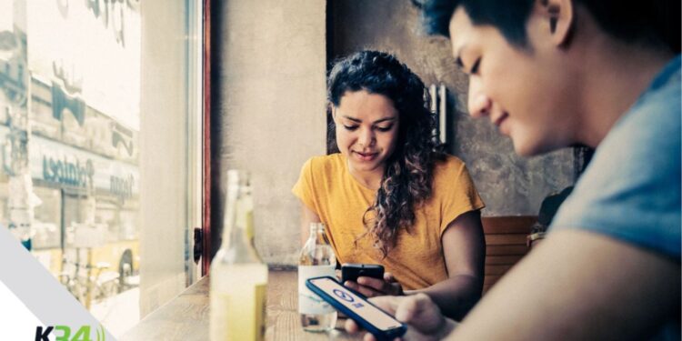 La confianza y la seguridad impulsan la adopción de remesas digitales en América Latina