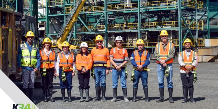 CORMIDOM recibe al Consejo Directivo de CAMIPE para mostrar sus prácticas de minería responsable